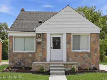 20190 Stansbury Street, Detroit, MI 48235