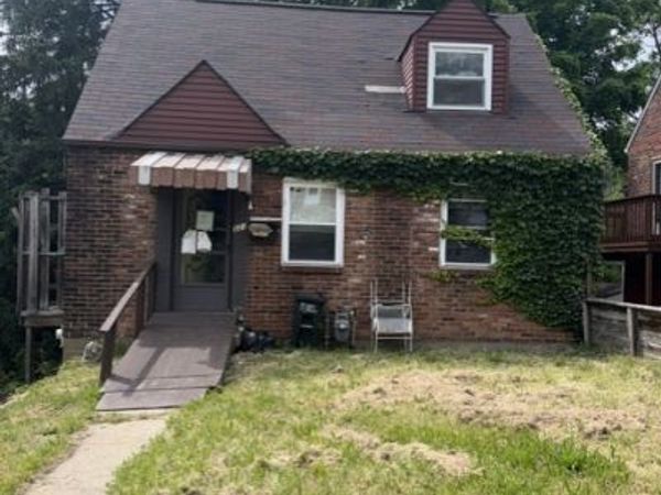 321 Lawnwood Avenue, Pittsburgh, PA 15227