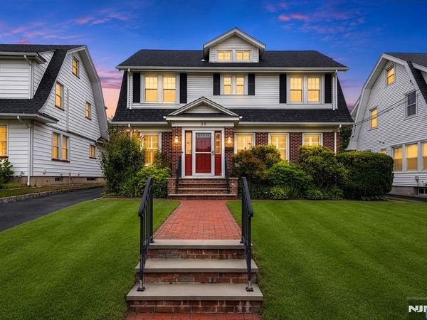 98 Maple Street, RUTHERFORD, NJ 07070