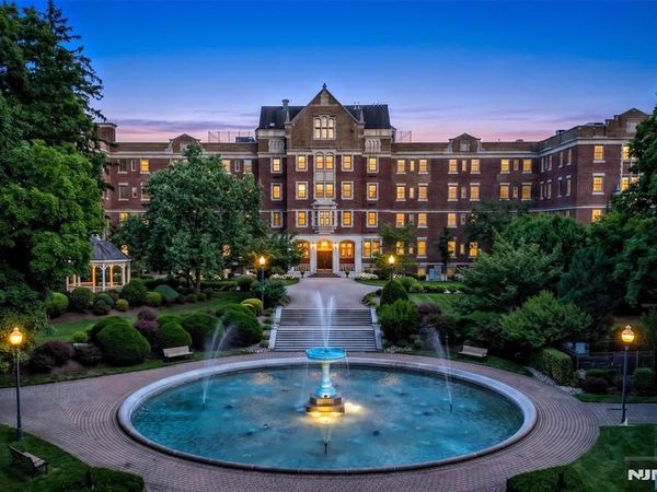 4201 Rio Vista Drive 4201, Unit 4201, MAHWAH, NJ 07430