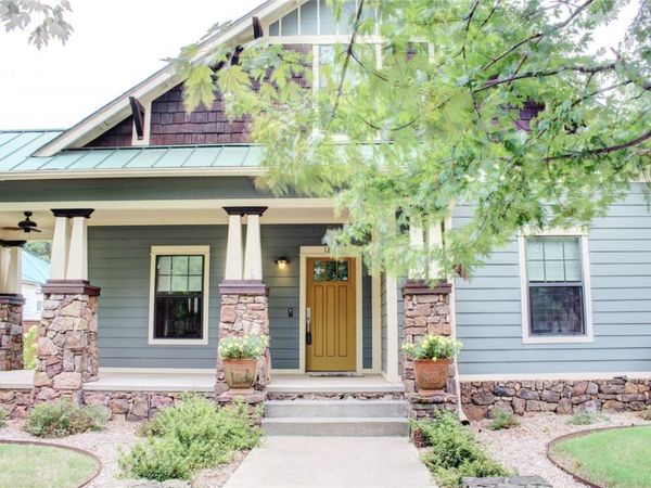 1834 N Best Friend Lane, Fayetteville, AR 72704