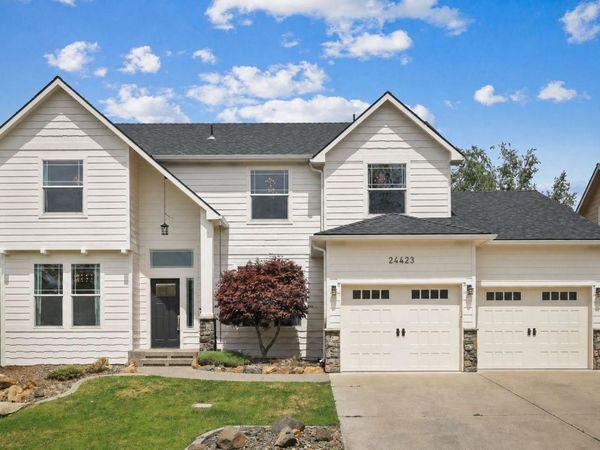 24423 E Maxwell Ln, Liberty Lake, WA 99019