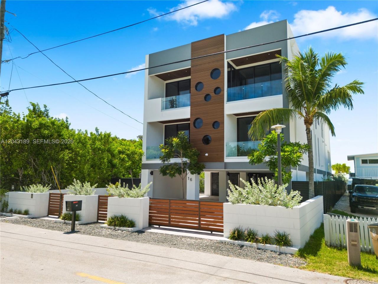 16 Seaside Ave , Key Largo, FL 33037 Photo