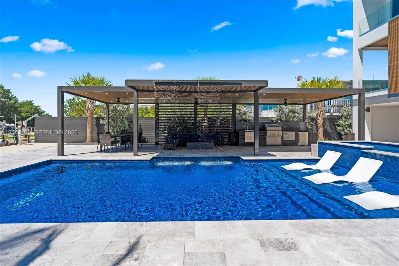 16 Seaside Ave , Key Largo, FL 33037 Photo