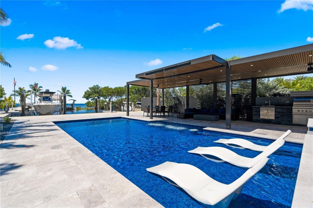 16 Seaside Ave , Key Largo, FL 33037 Photo