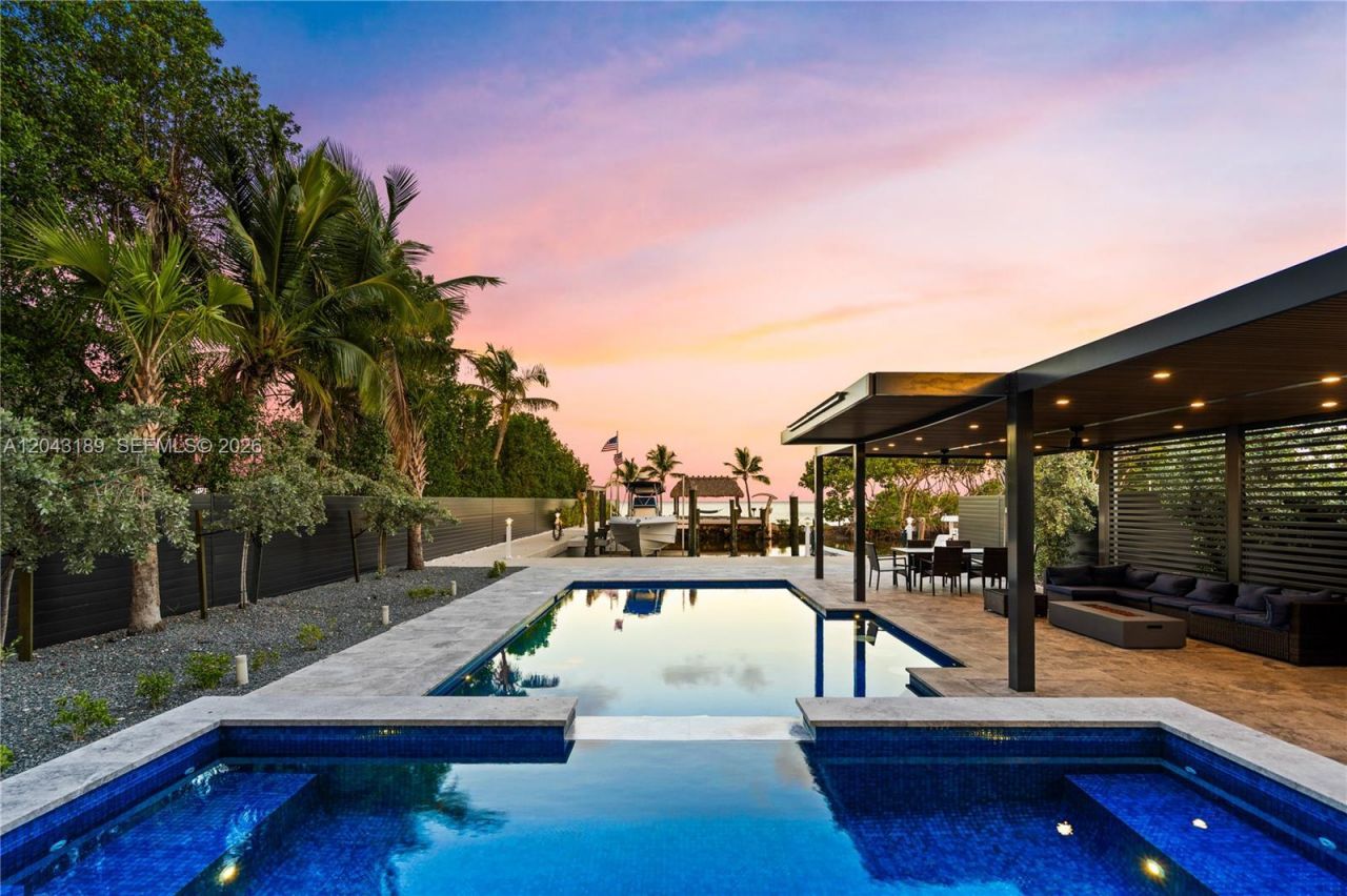 16 Seaside Ave , Key Largo, FL 33037 Photo