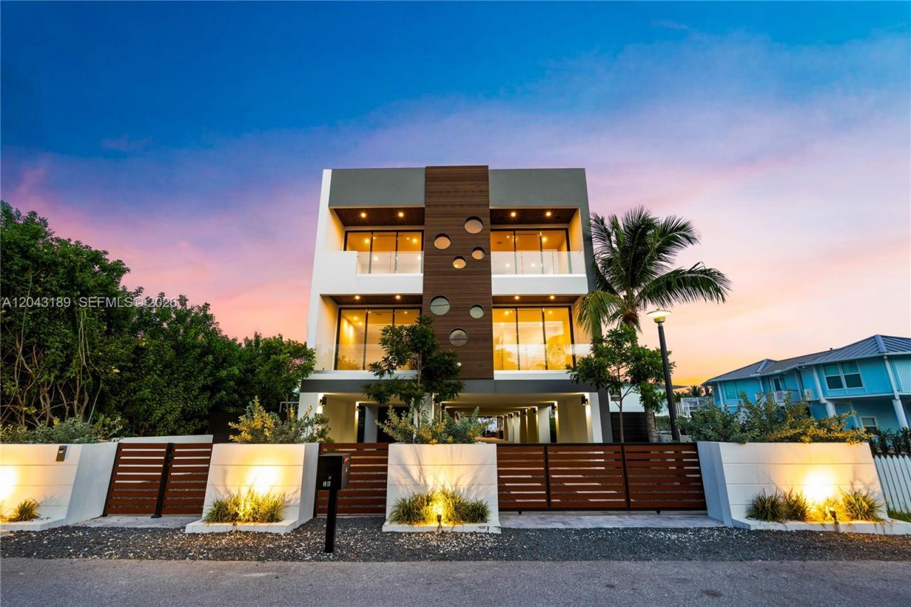 16 Seaside Ave , Key Largo, FL 33037 Photo