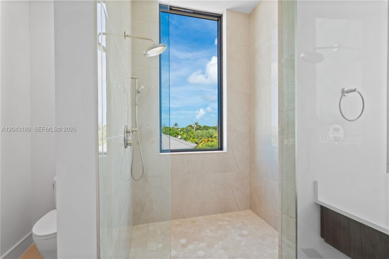 16 Seaside Ave , Key Largo, FL 33037 Photo