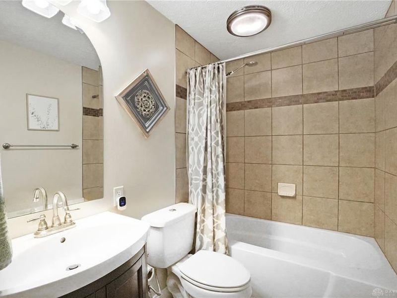 2376 Portage Path, Bellbrook, OH 45305 Photo 33