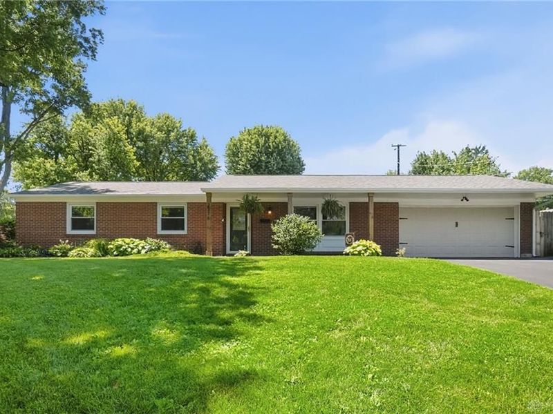 2376 Portage Path, Bellbrook, OH 45305 Photo 4