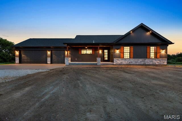 16637 Durango Drive, Warrenton, MO 63383 Main Photo