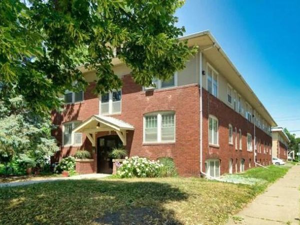 1703 Ashland Avenue , Saint Paul, MN 55104