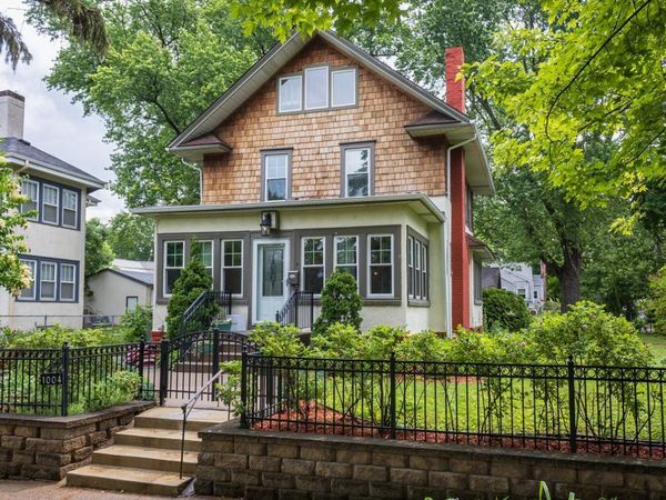 1004 Sheridan Avenue N, Minneapolis, MN 55411