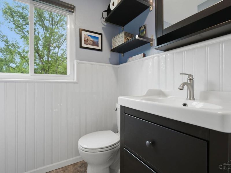 9401 Sherborn Drive, Springfield Twp., OH 45231 Photo 34