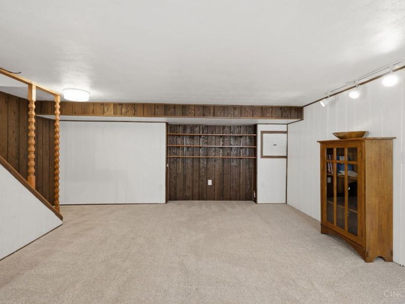 9401 Sherborn Drive, Springfield Twp., OH 45231 Photo 40