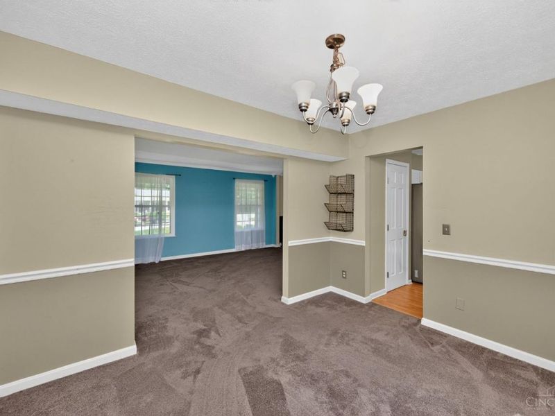 7864 Red Mill Drive, West Chester, OH 45069 Photo 11