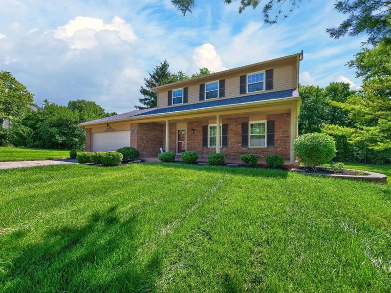 7864 Red Mill Drive, West Chester, OH 45069 Photo 3