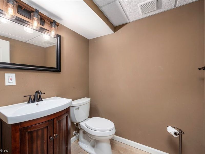 18930 Story Road, Rocky River, OH 44116 Photo 29