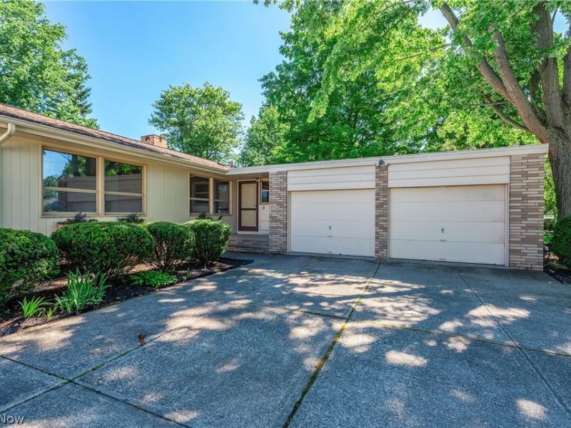 18930 Story Road, Rocky River, OH 44116 Photo 5