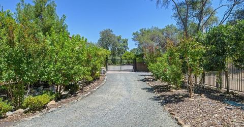 4580 Lake Forest Dr, Loomis, CA 95650 Photo