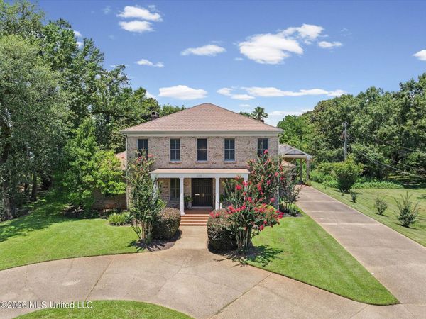 815 Grant Avenue, Pascagoula, MS 39567