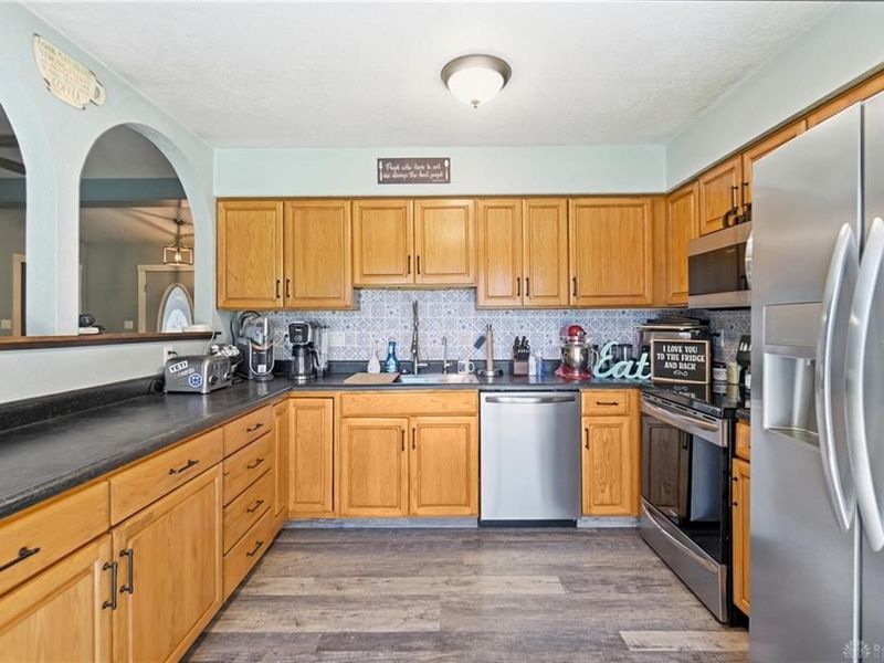 8760 Oriole Drive, Franklin, OH 45005 Photo 13