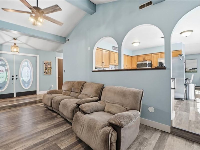 8760 Oriole Drive, Franklin, OH 45005 Photo 9