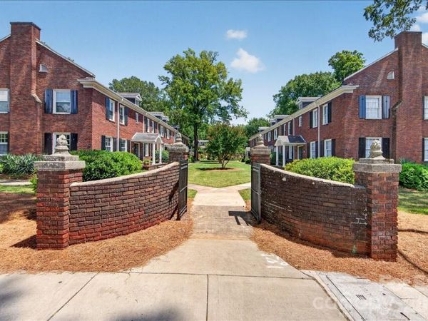 524 Hawthorne Lane , Unit 9, Charlotte, NC 28204