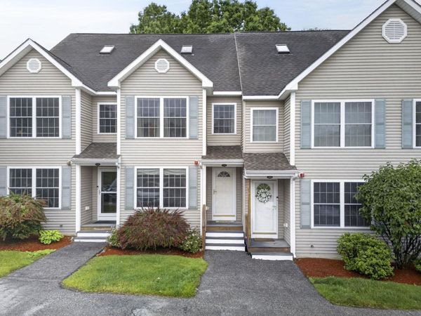 41 Shadowbrook Drive, Unit B, Hudson, NH 03051