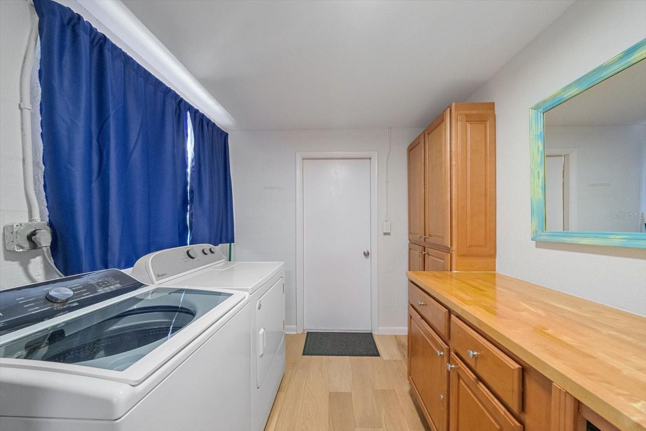 2923 Linwood Drive, Sarasota, FL 34232 Photo