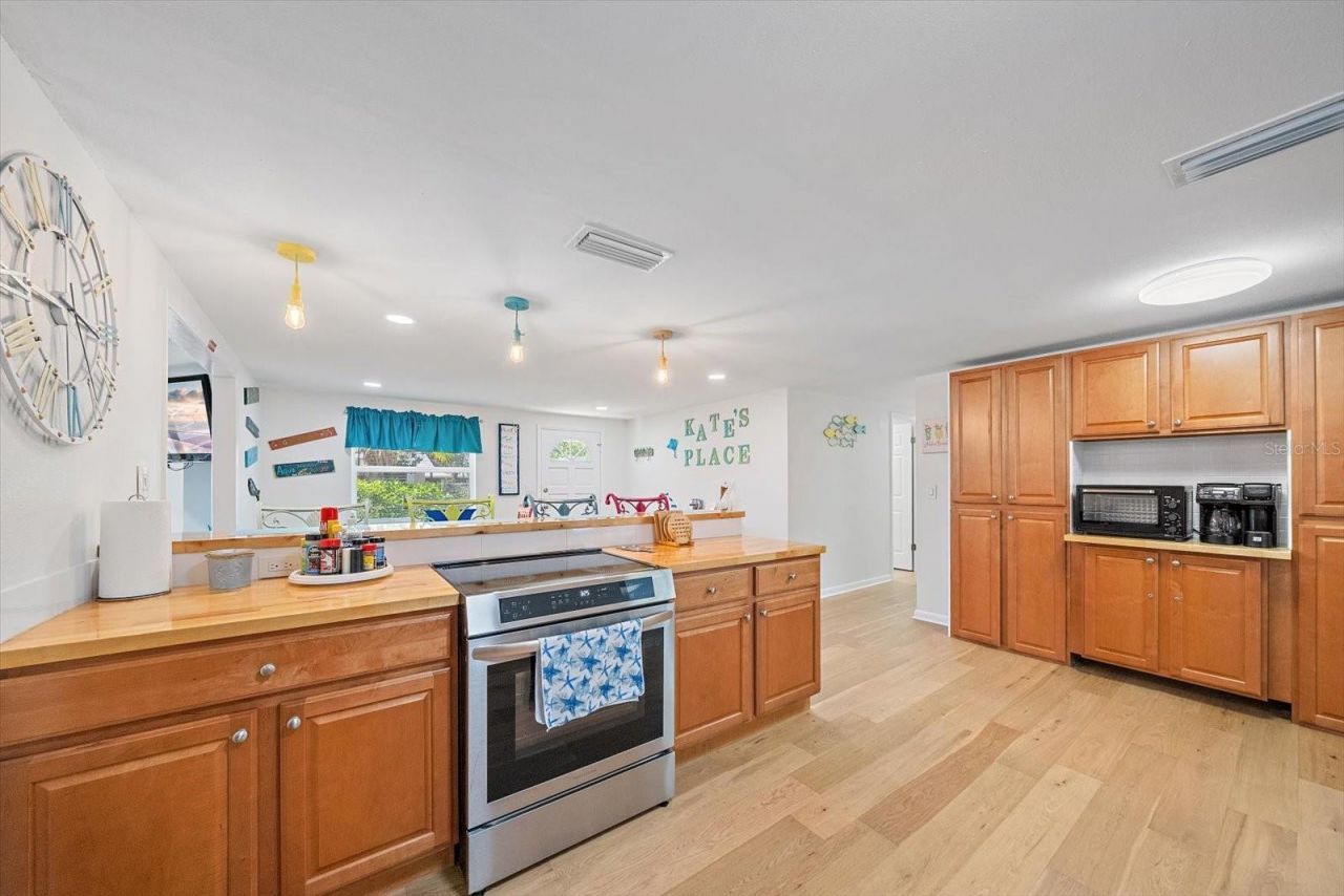 2923 Linwood Drive, Sarasota, FL 34232 Photo