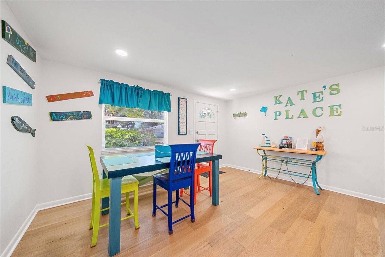 2923 Linwood Drive, Sarasota, FL 34232 Photo