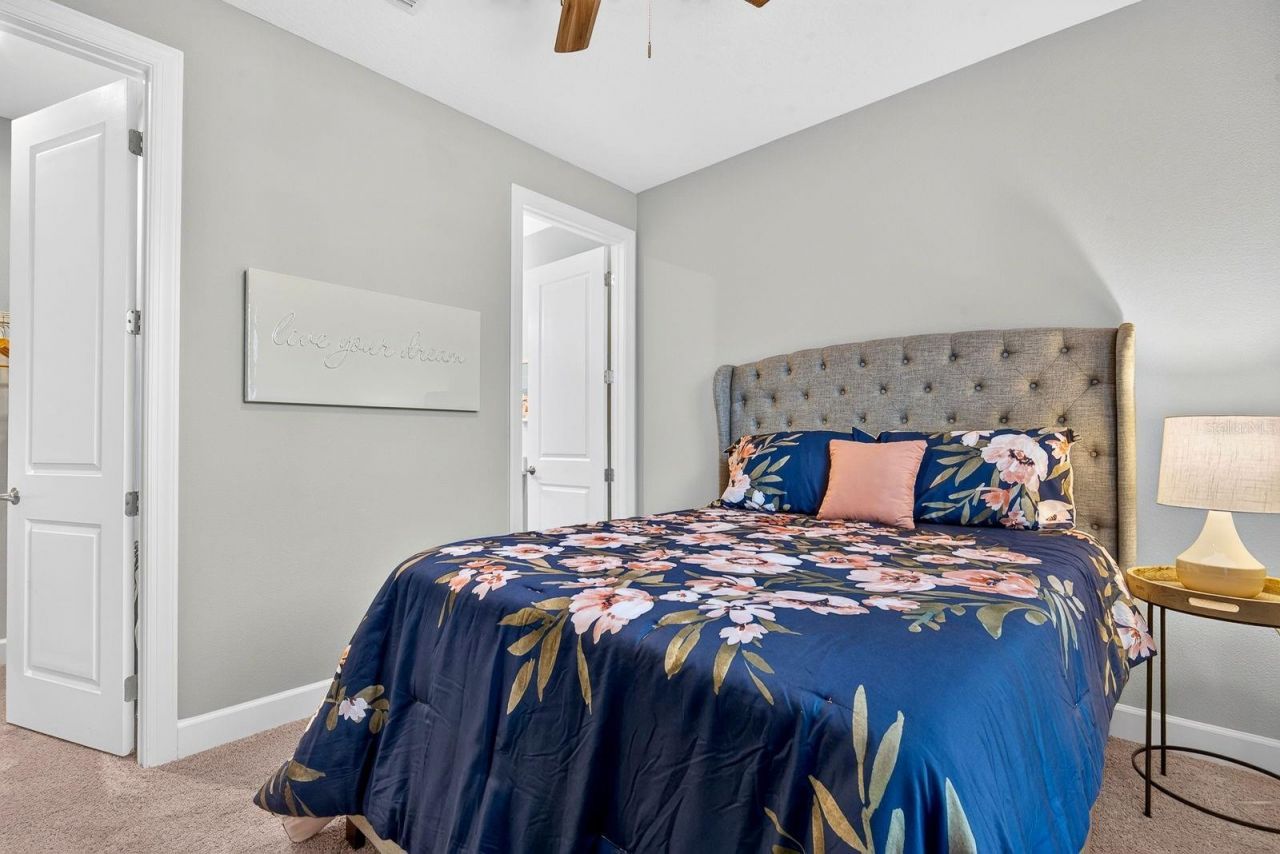 10924 Wicker Park Place , Palmetto, FL 34221 Photo