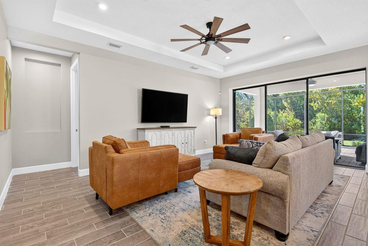 10924 Wicker Park Place , Palmetto, FL 34221 Photo