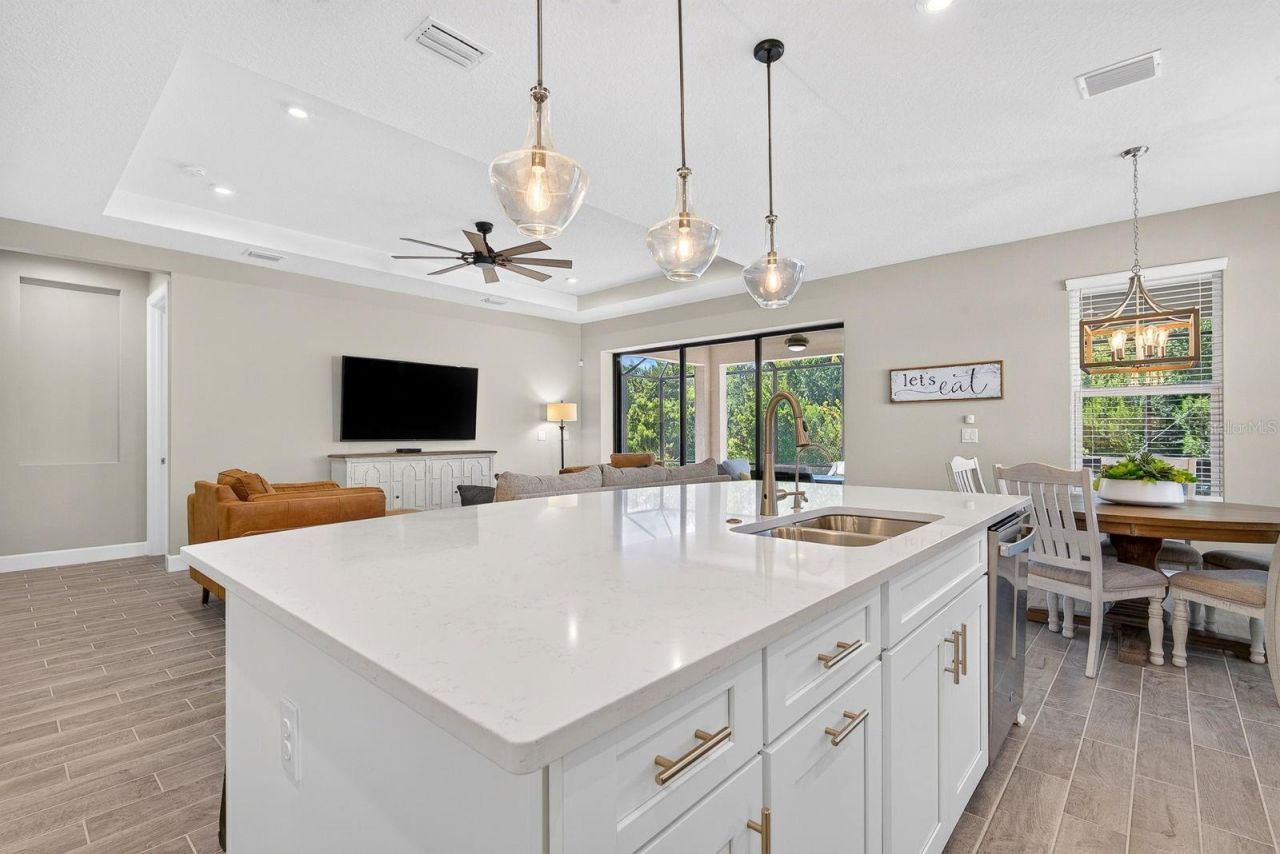 10924 Wicker Park Place , Palmetto, FL 34221 Photo