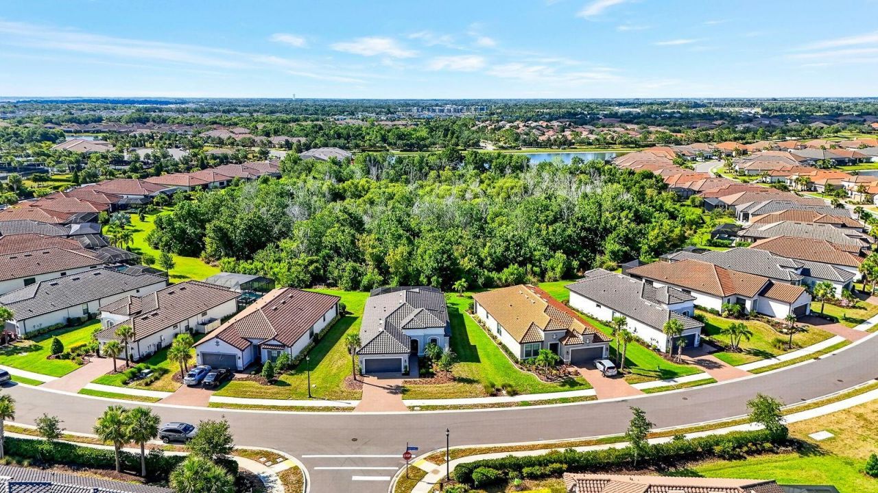 10924 Wicker Park Place , Palmetto, FL 34221 Photo