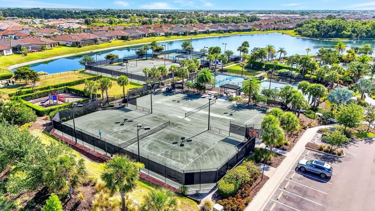 10924 Wicker Park Place , Palmetto, FL 34221 Photo