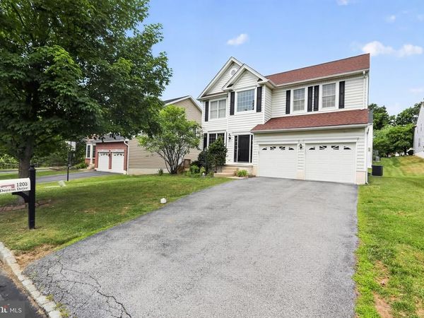 1203 DENTON DRIVE , CHESTER SPRINGS, PA 19425