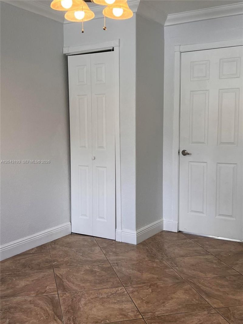 18025 NW 83rd Ave , Unit 1, Hialeah, FL 33015 Photo