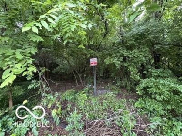 109 S Westplex Avenue , Bloomington, IN 47404
