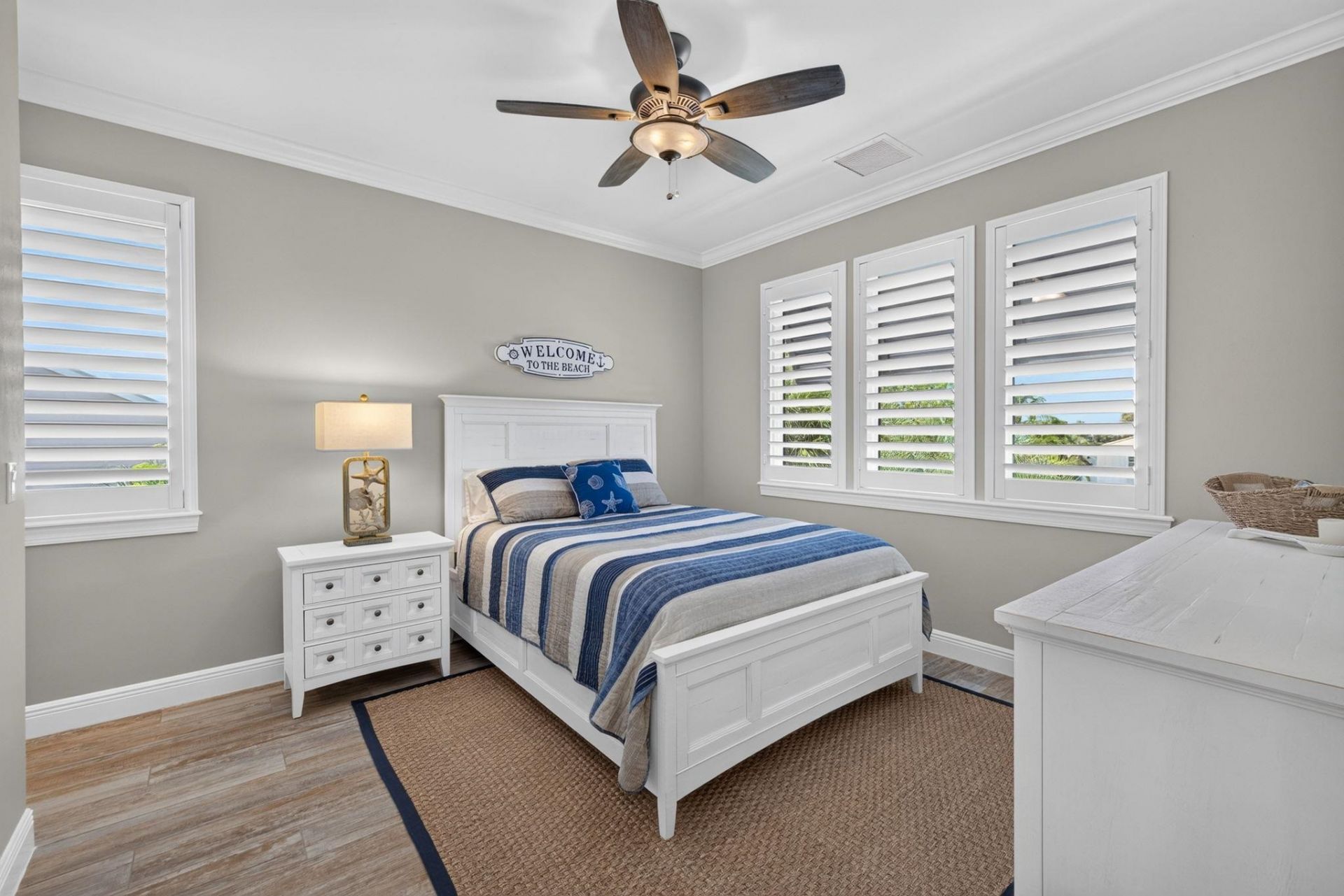 9066 Mockingbird Dr, Sanibel, FL 33957 Photo
