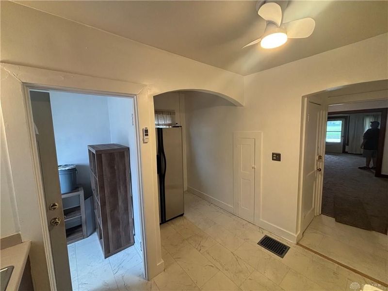 4207 S Dixie Drive, Moraine, OH 45439 Photo 9