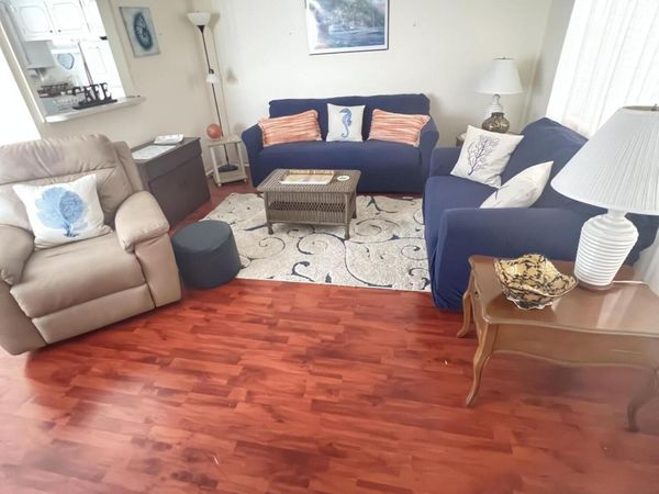 165 Easthampton G, West Palm Beach, FL 33417