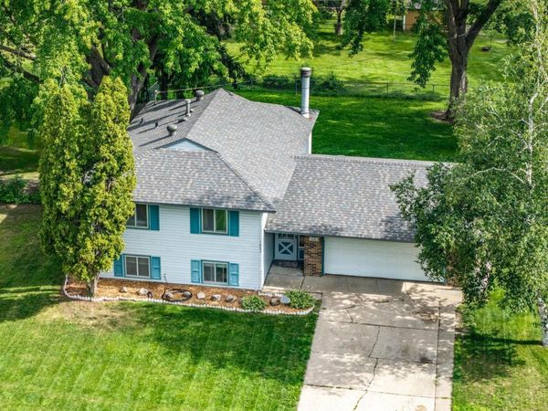 1083 Whitney Drive, Apple Valley, MN 55124