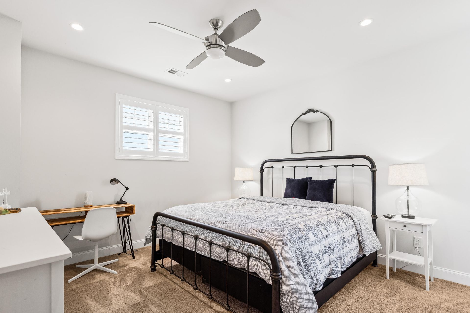 228 Swallowtail Court Photo 29