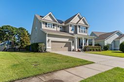 228 Swallowtail Court photo 4