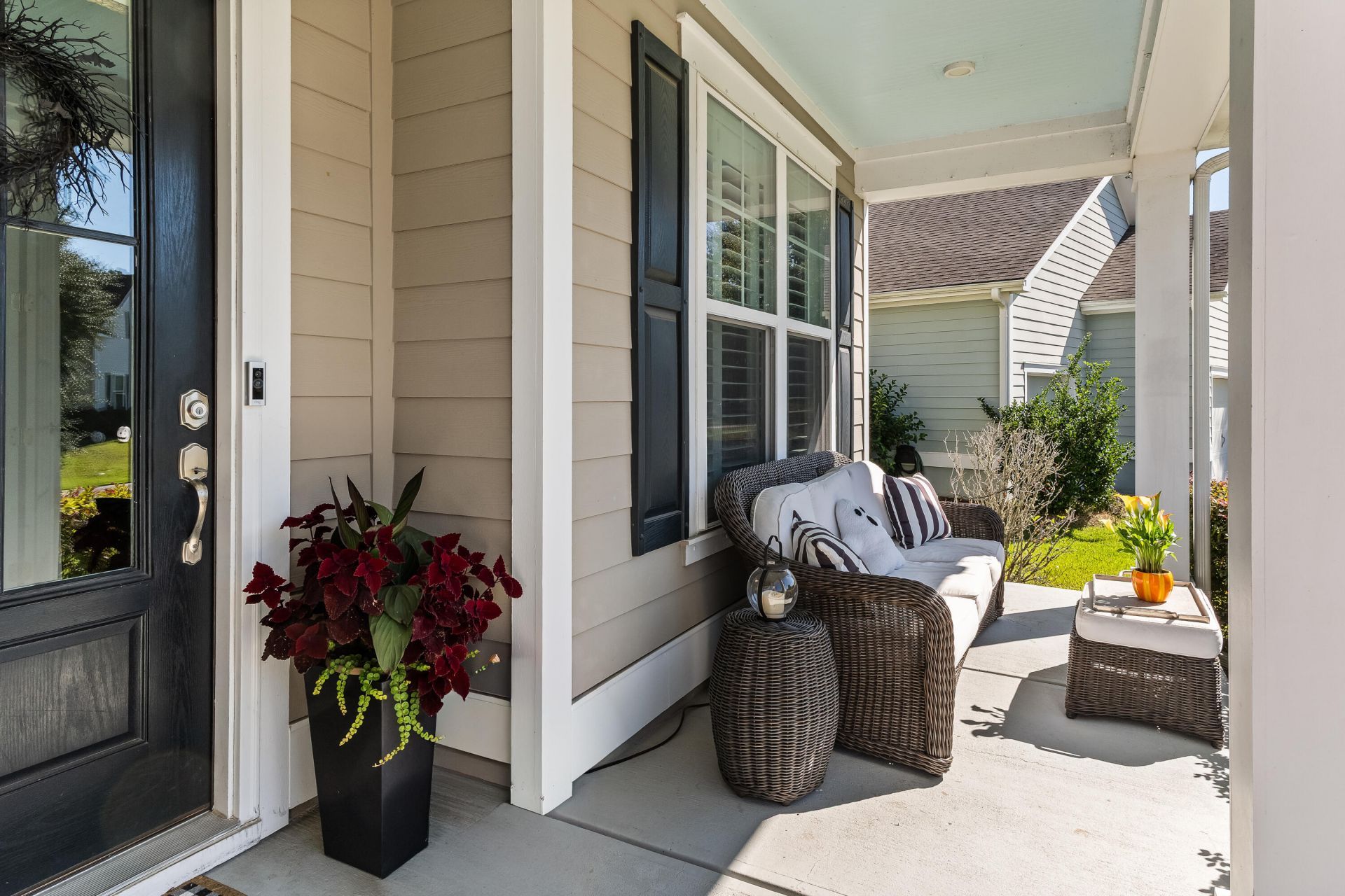 228 Swallowtail Court Photo 4