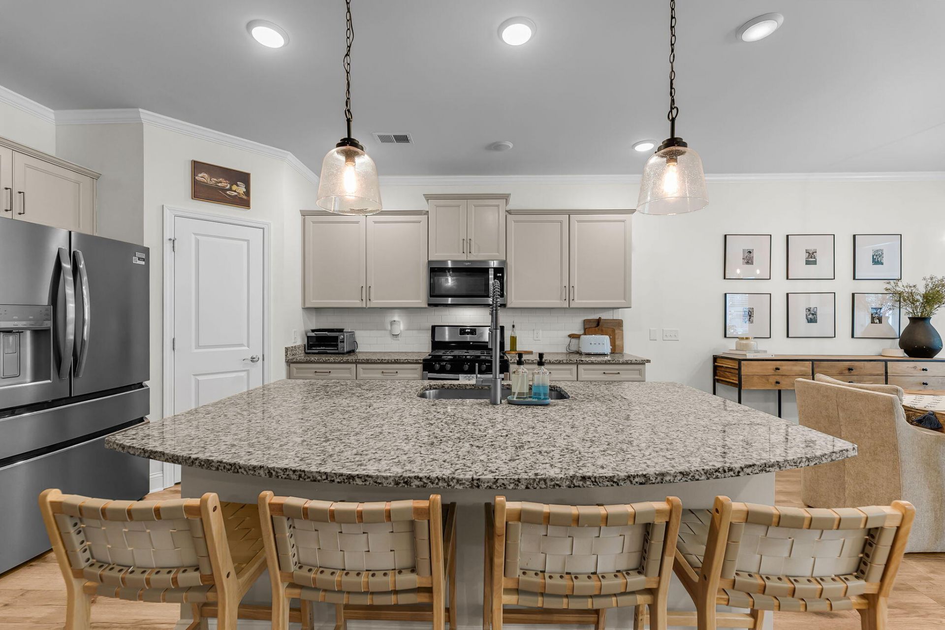 5012 Cranesbill Way Photo 13