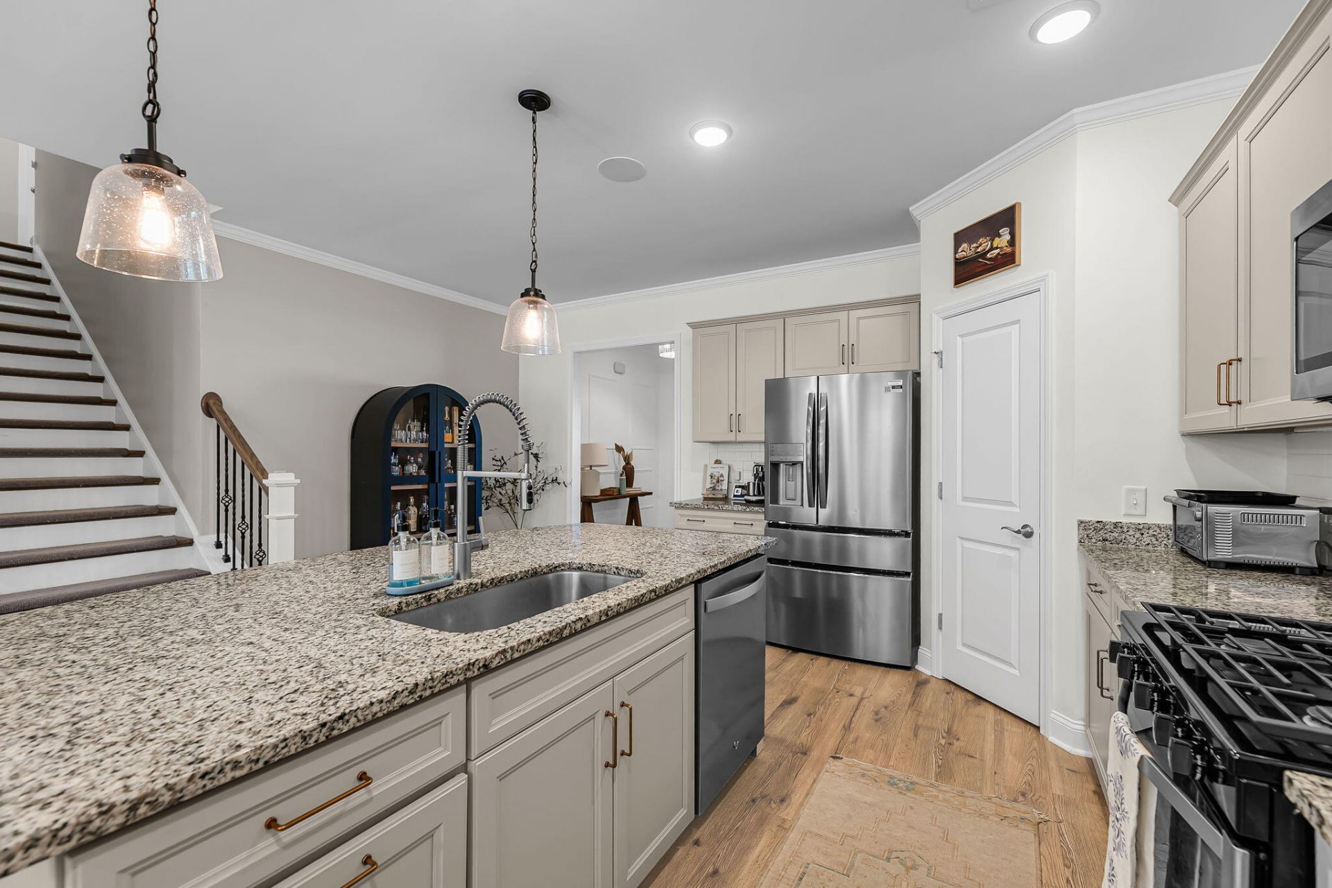 5012 Cranesbill Way Photo 15