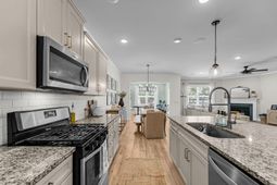5012 Cranesbill Way photo 4